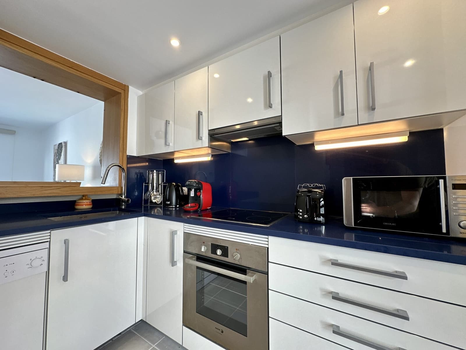 2 bedroom Apartment for rent in Mojacar with pool garage - € 1,500 (Ref: 9603133)