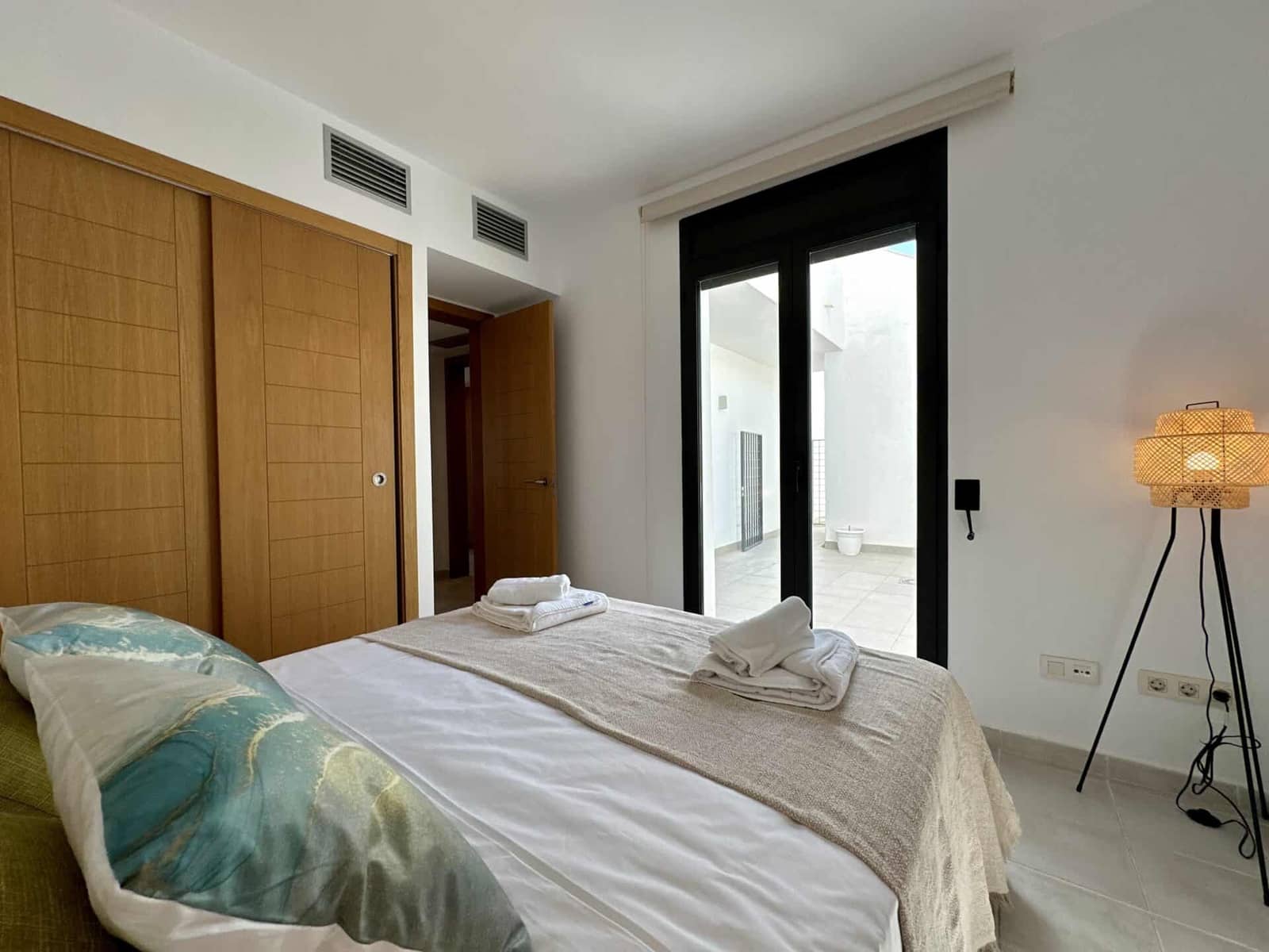 Appartement de 2 chambres à louer à Mojacar avec piscine garage - 1 500 € (Ref: 9603133)