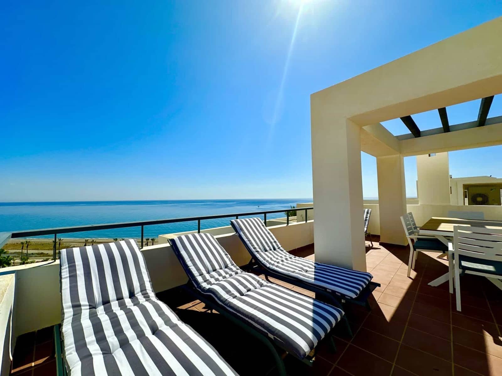 Appartement de 2 chambres à louer à Mojacar avec piscine garage - 1 500 € (Ref: 9603133)