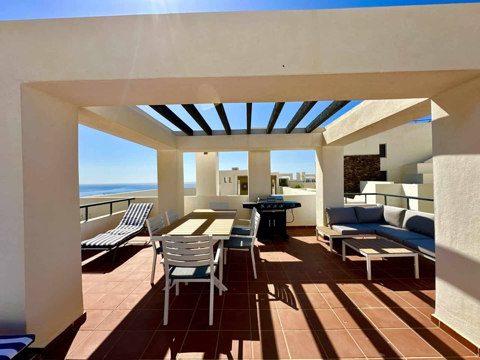 Appartement de 2 chambres à louer à Mojacar avec piscine garage - 1 500 € (Ref: 9603133)