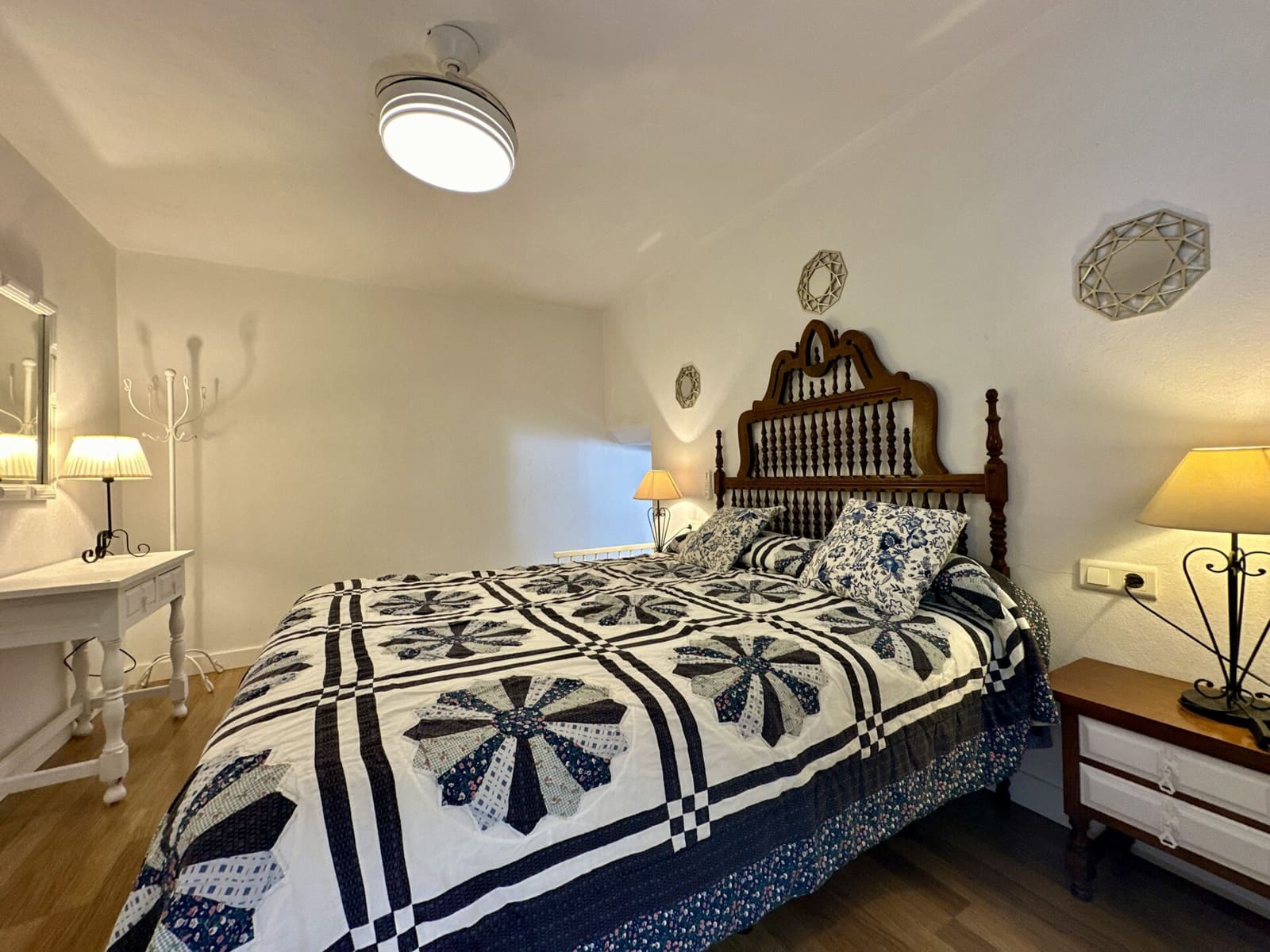 5 bedroom Villa for sale in San Jose with pool garage - € 990,000 (Ref: 9603135)