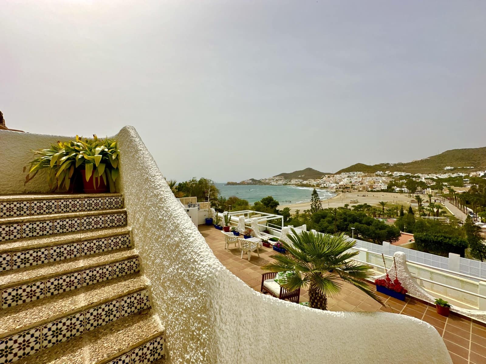 5 bedroom Villa for sale in San Jose with pool garage - € 990,000 (Ref: 9603135)