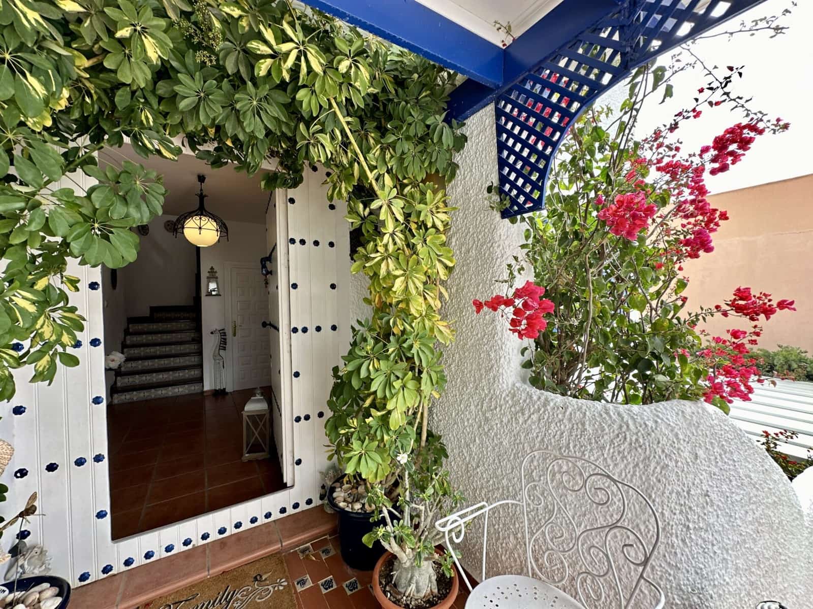 5 bedroom Villa for sale in San Jose with pool garage - € 990,000 (Ref: 9603135)