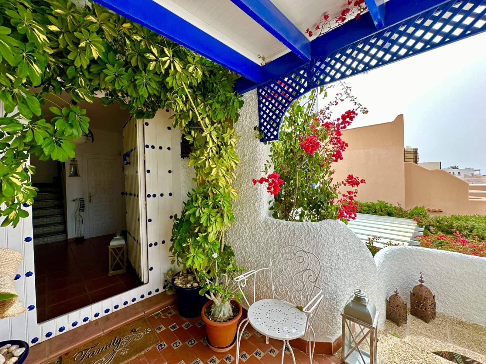 5 bedroom Villa for sale in San Jose with pool garage - € 990,000 (Ref: 9603135)