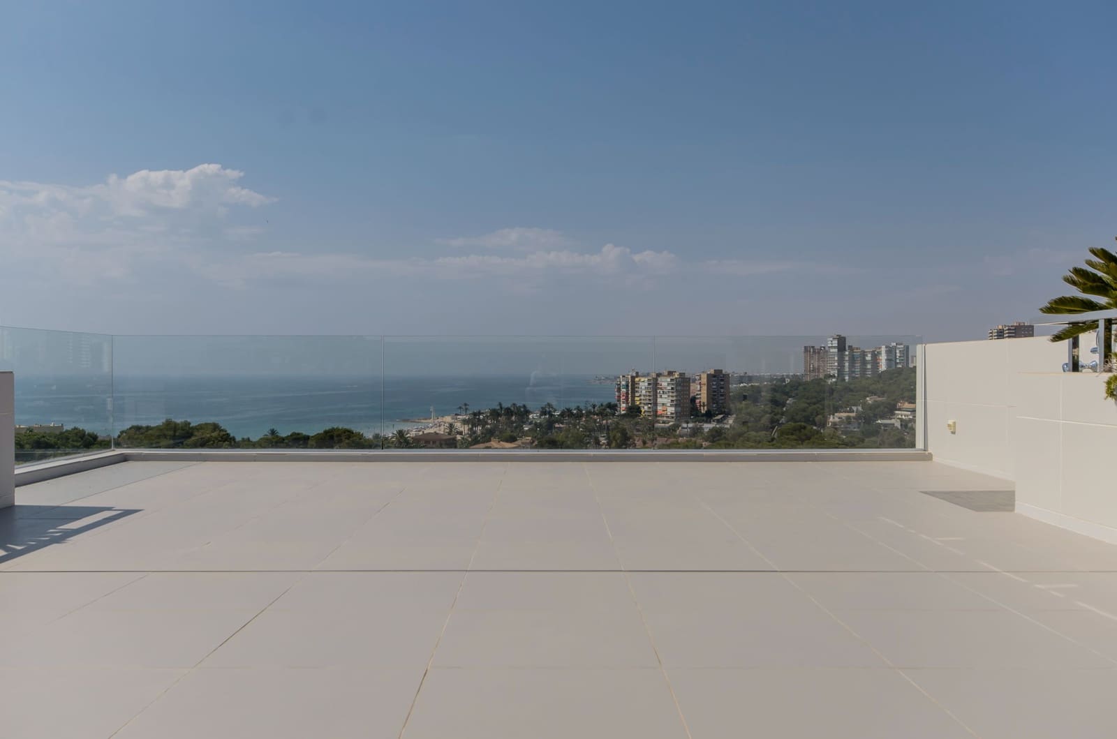 3 quarto Moradia para venda em Campoamor com piscina garagem - 1 050 000 € (Ref: 9603136)