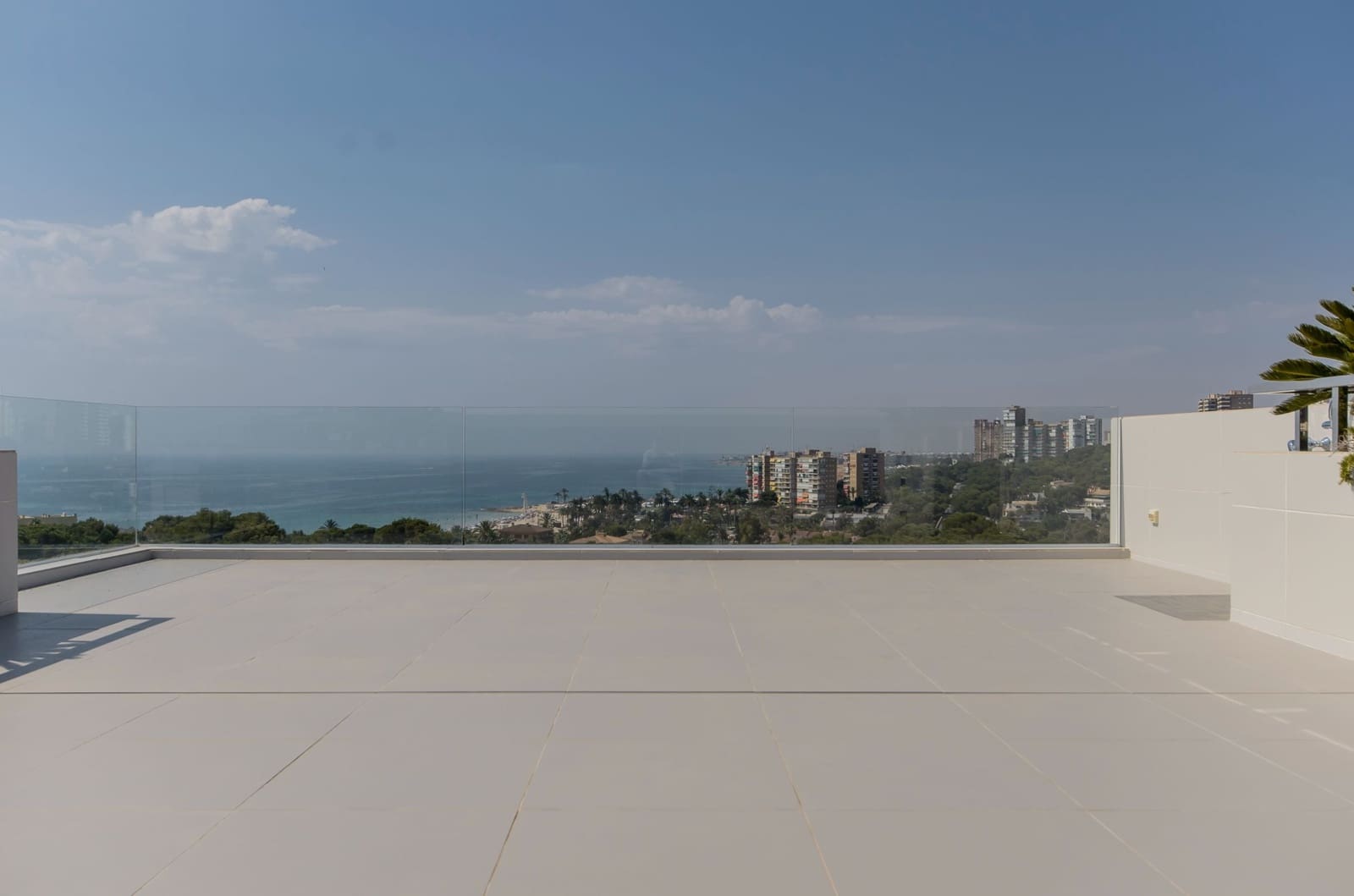 Chalet de 3 habitaciones en Campoamor en venta con piscina garaje - 1.050.000 € (Ref: 9603136)