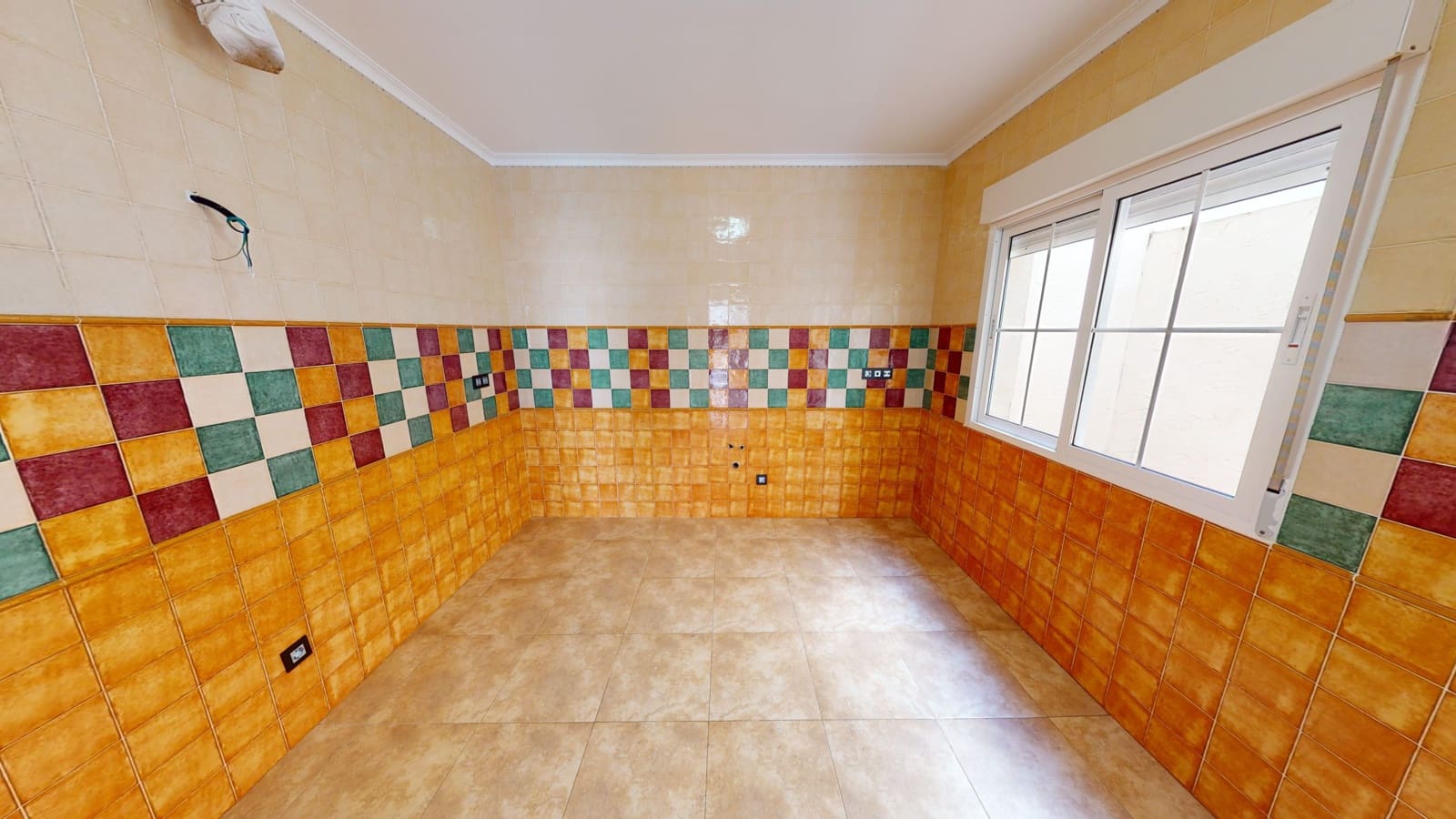 3 sypialnia Willa na sprzedaż w Fortuna z garażem - 175 000 € (Ref: 9603139)