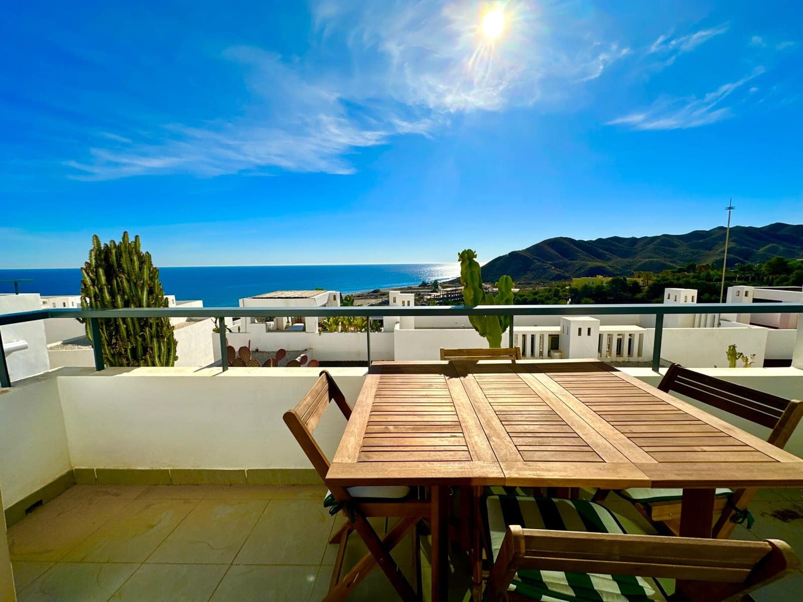 2 bedroom Penthouse for sale in Mojacar with pool garage - € 359,000 (Ref: 9603143)