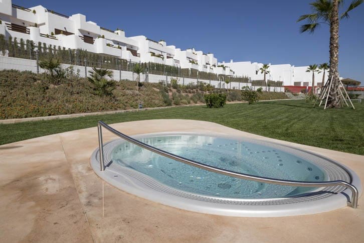 2 chambre Appartement à vendre à San Juan de los Terreros avec piscine garage - 165 000 € (Ref: 9603144)