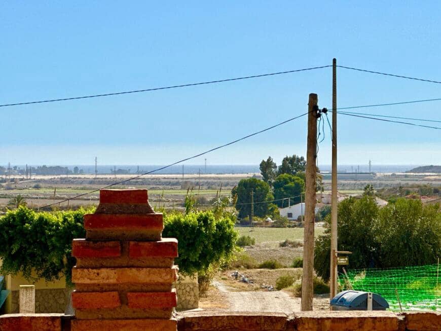 6 bedroom Villa for sale in Villaricos with pool garage - € 275,000 (Ref: 9603145)