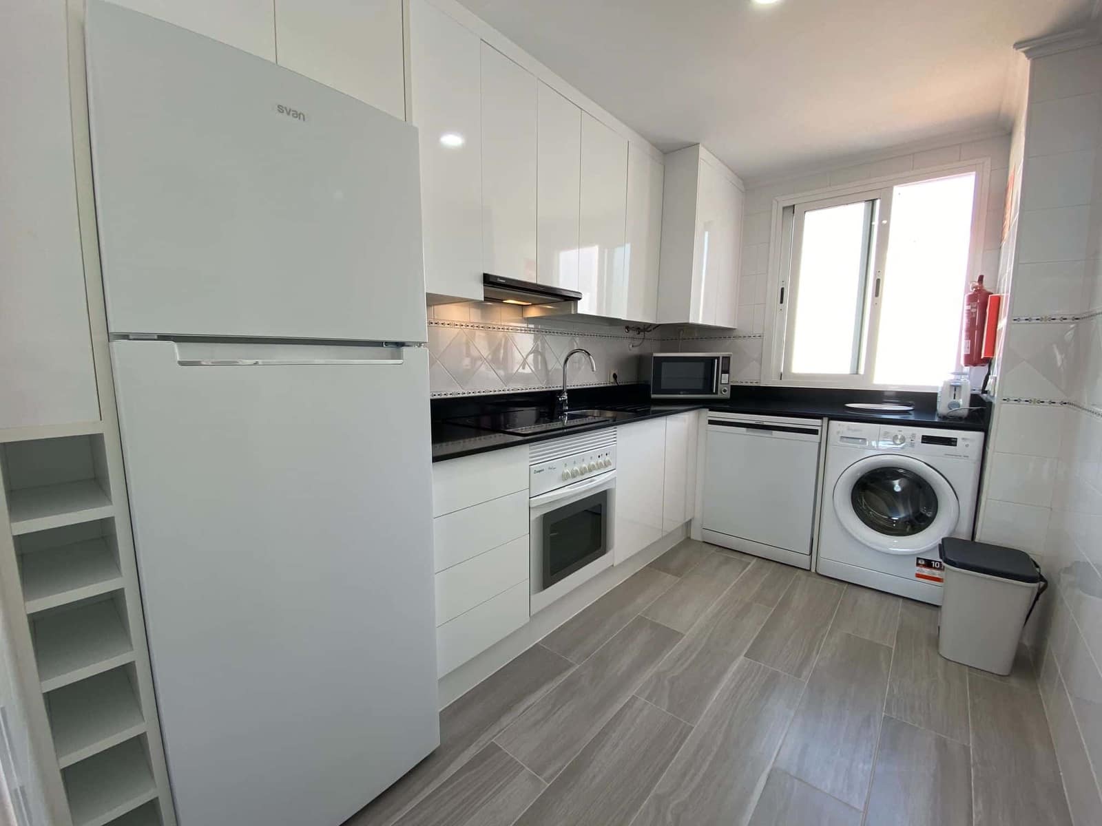 2 bedroom Penthouse for rent in Mojacar with pool garage - € 1,195 (Ref: 9603146)