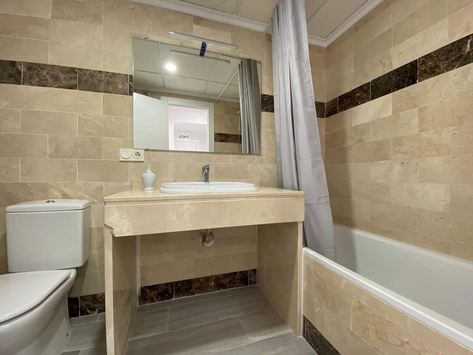 2 Zimmer Penthouse zu vermieten in Mojacar mit Pool Garage - 1.195 € (Ref: 9603146)