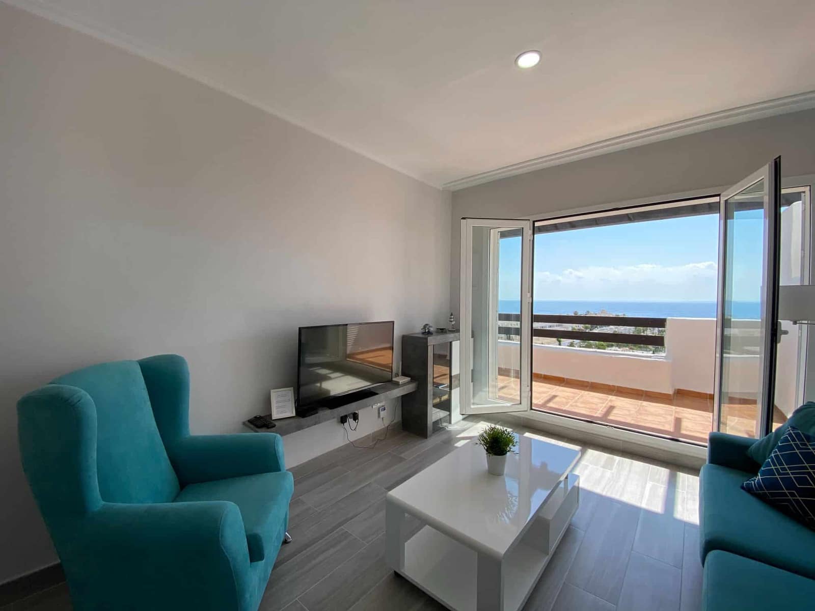 2 Zimmer Penthouse zu vermieten in Mojacar mit Pool Garage - 1.195 € (Ref: 9603146)