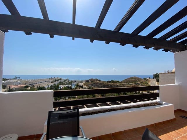 Penthouse de 2 chambres à louer à Mojácar avec piscine garage - 1 195 € (Ref: 9603146)