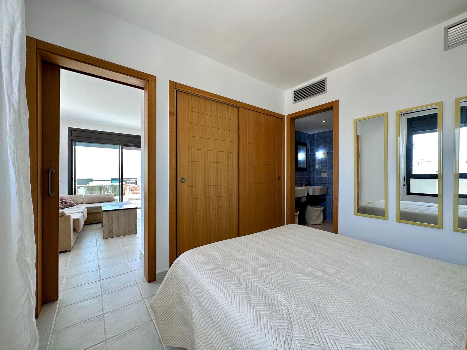 2 bedroom Penthouse for rent in Mojacar with pool garage - € 1,295 (Ref: 9603147)