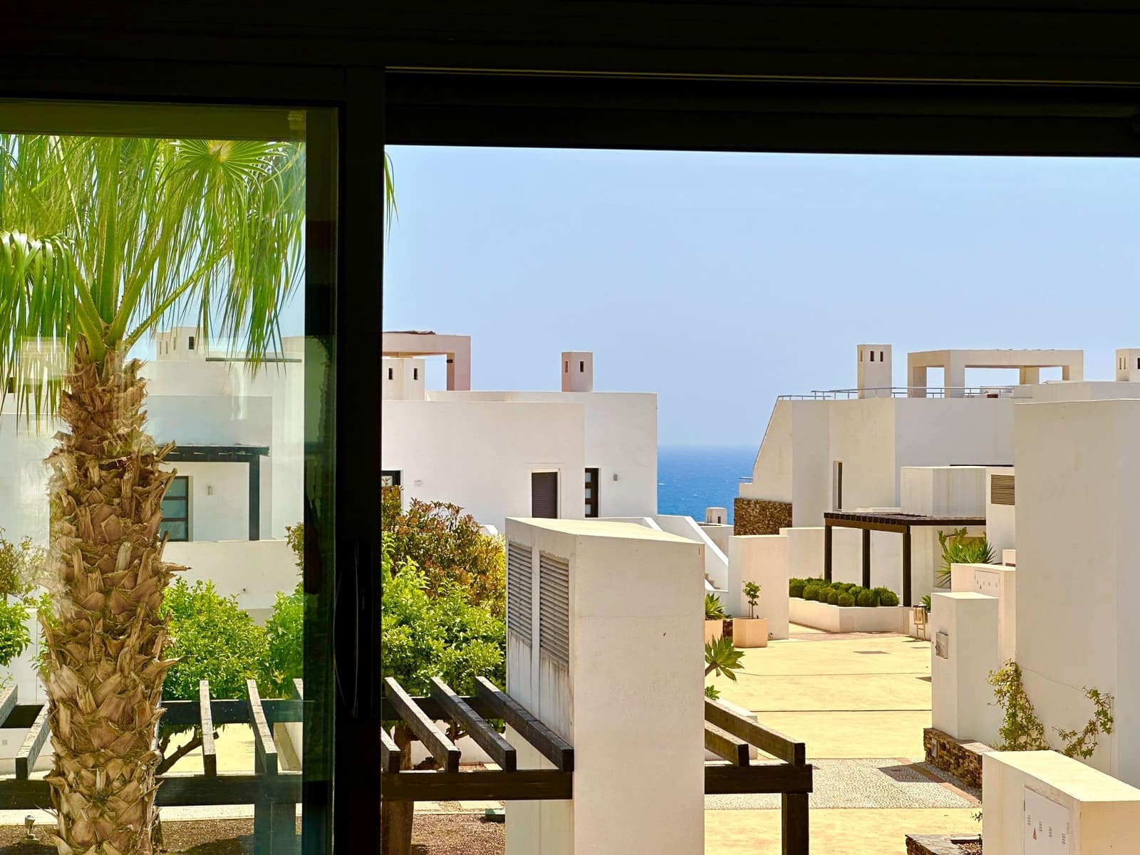 2 bedroom Penthouse for rent in Mojacar with pool garage - € 1,295 (Ref: 9603147)