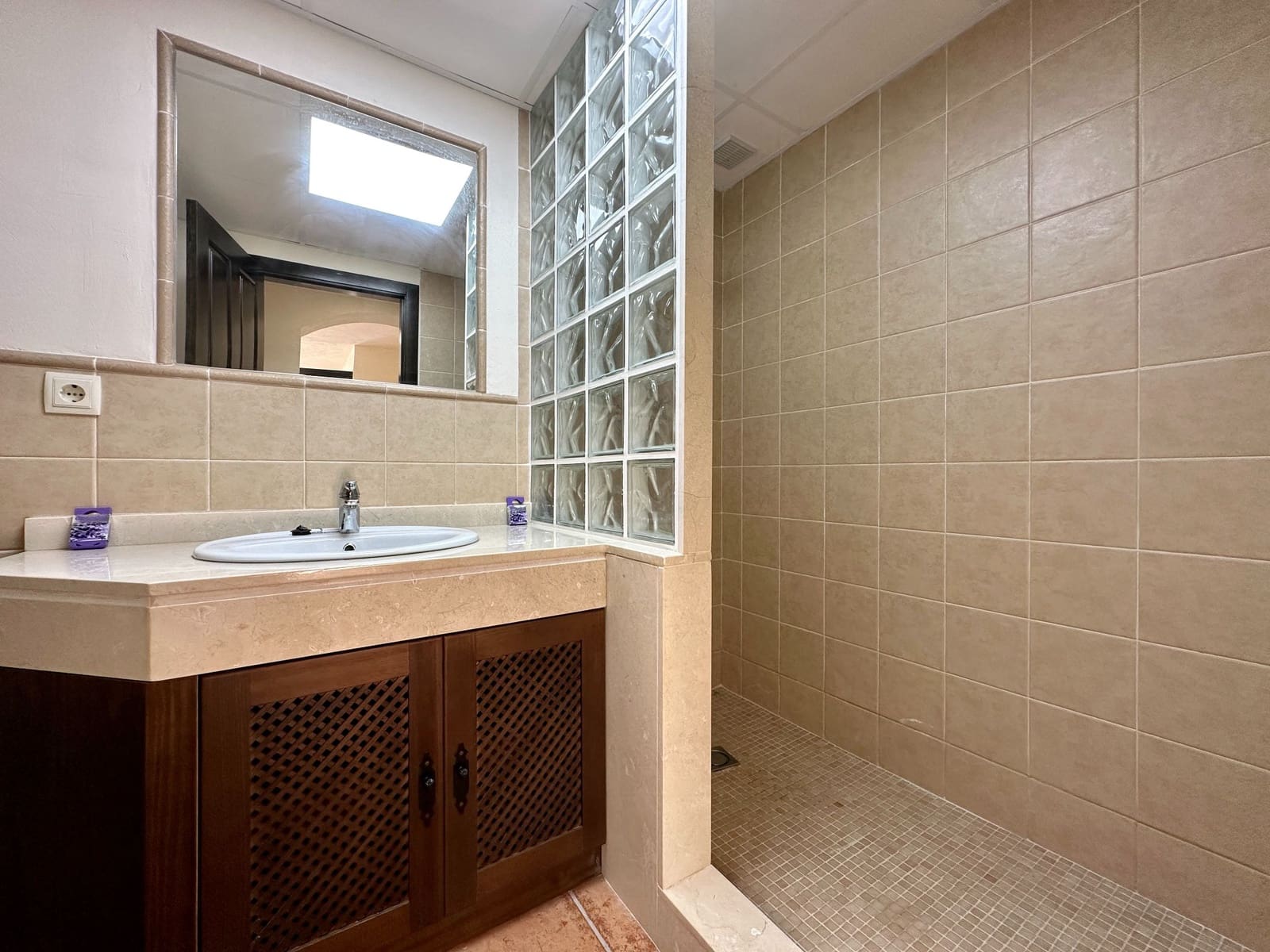 3 bedroom Villa for sale in Las Palas with pool garage - € 299,000 (Ref: 9603148)