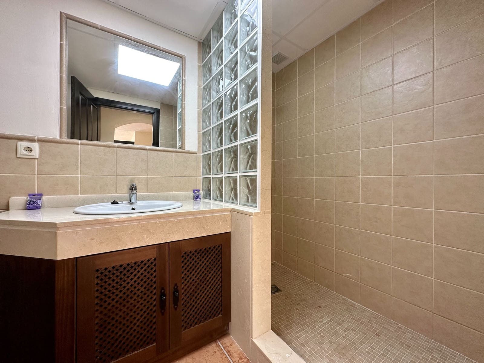 3 quarto Moradia para venda em Las Palas com piscina garagem - 299 000 € (Ref: 9603148)