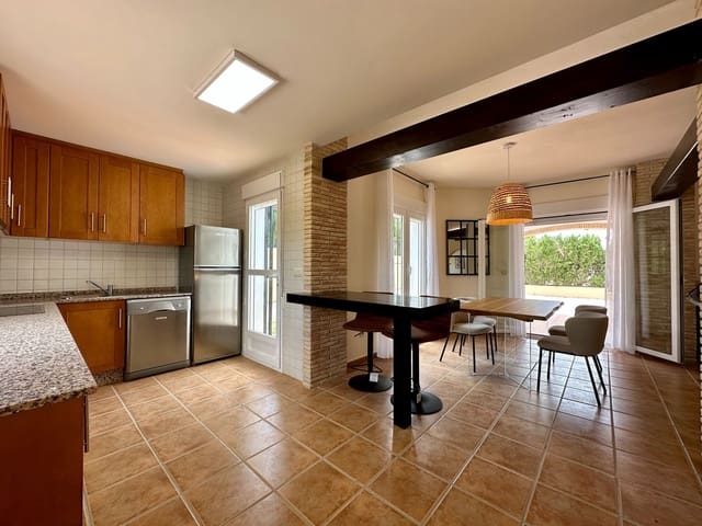 Chalet de 3 habitaciones en Las Palas, Fuente Alamo de Murcia en venta con piscina garaje - 315.000 € (Ref: 9603149)