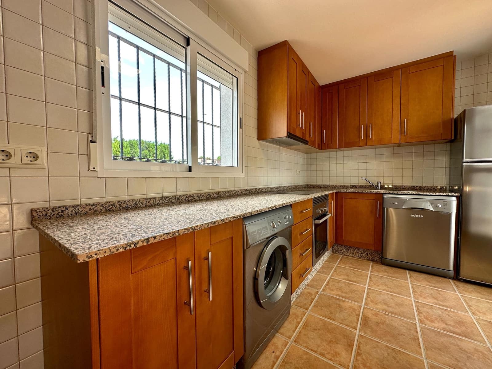 3 quarto Moradia para venda em Las Palas com piscina garagem - 315 000 € (Ref: 9603149)