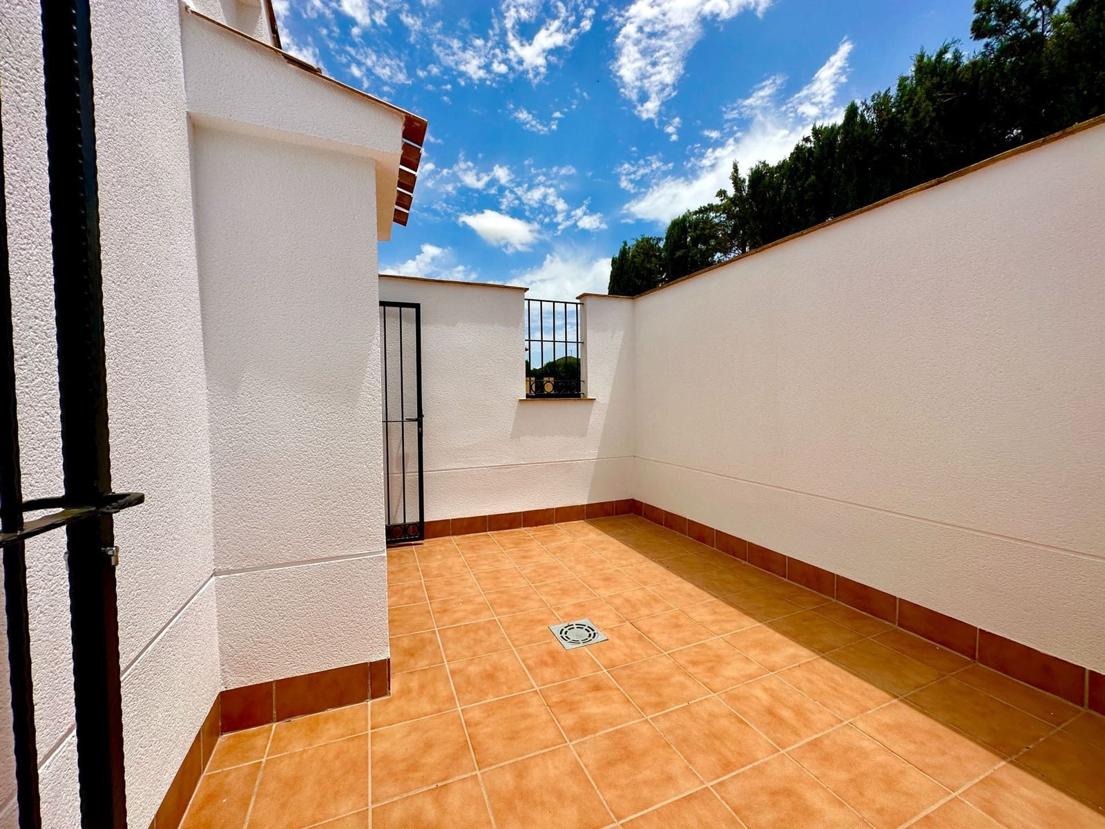 3 quarto Moradia para venda em Las Palas com piscina garagem - 315 000 € (Ref: 9603149)