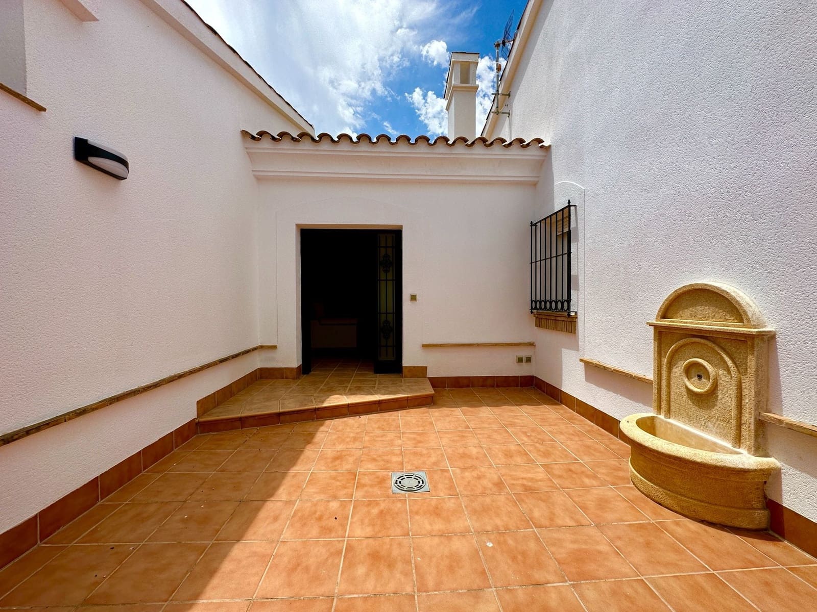 3 quarto Moradia para venda em Las Palas com piscina garagem - 315 000 € (Ref: 9603149)