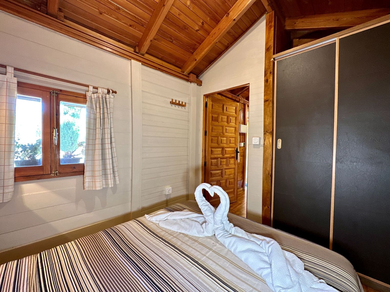 5 sypialnia Komercyjne na sprzedaż w Miasto Grenada z basenem garażem - 514 970 € (Ref: 9603150)