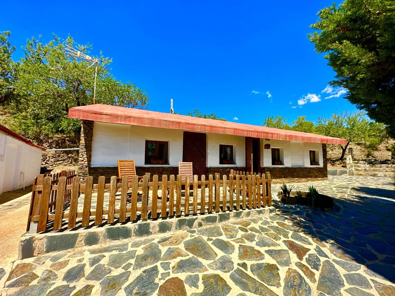 5 sypialnia Komercyjne na sprzedaż w Miasto Grenada z basenem garażem - 514 970 € (Ref: 9603150)