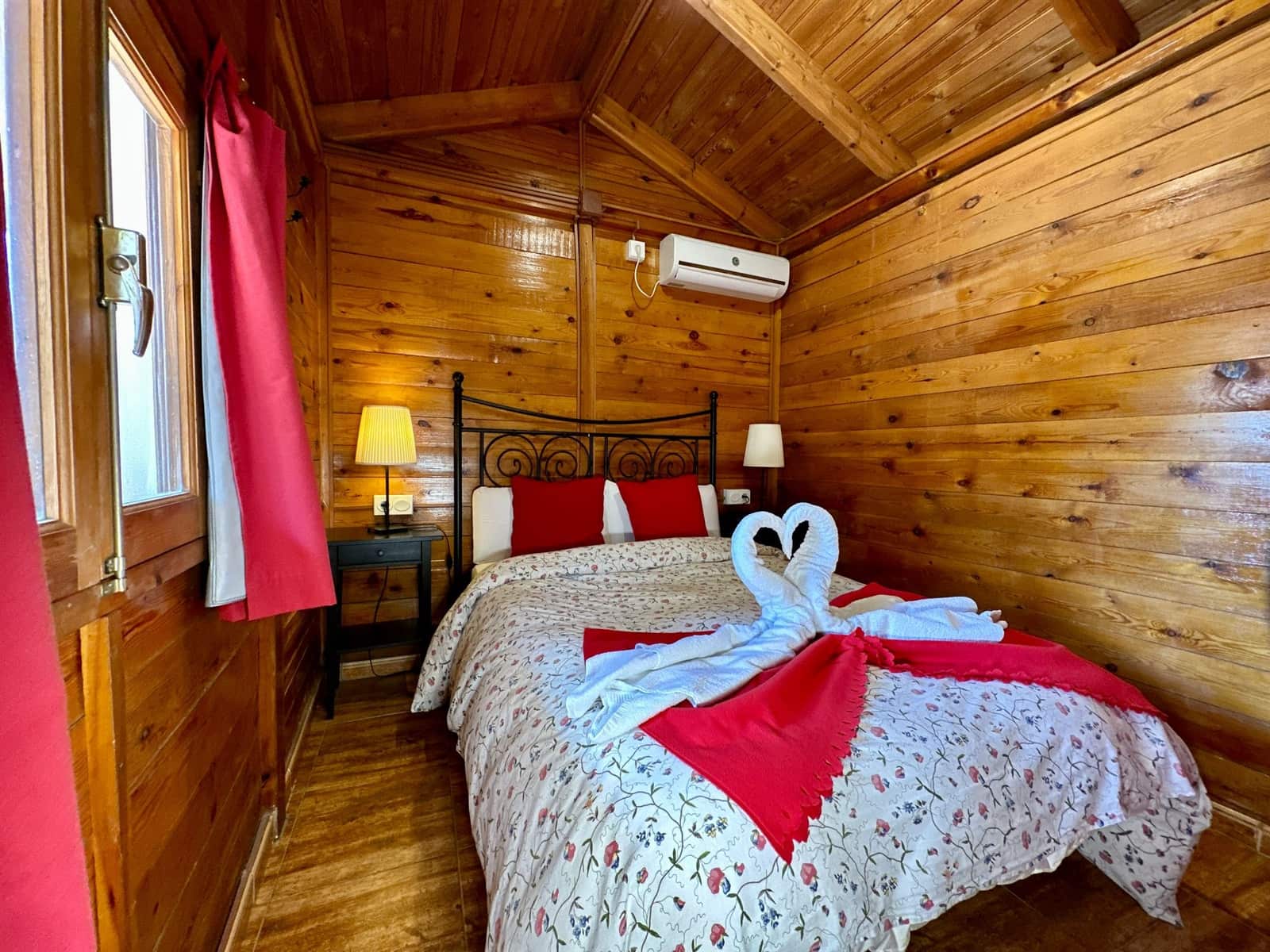 5 sypialnia Komercyjne na sprzedaż w Miasto Grenada z basenem garażem - 514 970 € (Ref: 9603150)