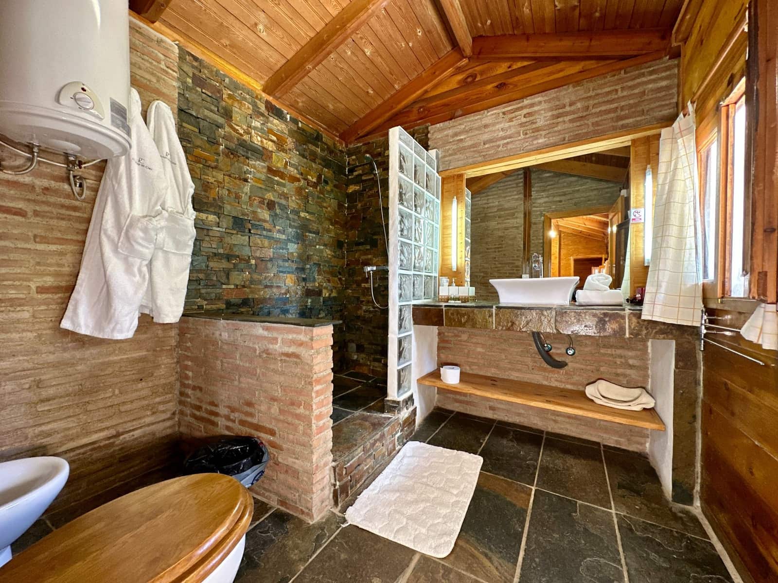 5 sypialnia Komercyjne na sprzedaż w Miasto Grenada z basenem garażem - 514 970 € (Ref: 9603150)