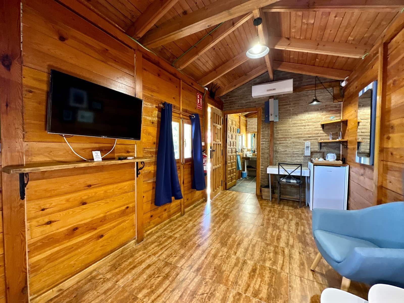 5 sypialnia Komercyjne na sprzedaż w Miasto Grenada z basenem garażem - 514 970 € (Ref: 9603150)