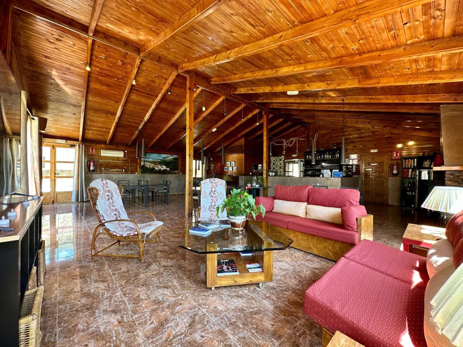 Local Comercial de 5 habitaciones en Granada ciudad en venta con piscina garaje - 514.970 € (Ref: 9603150)