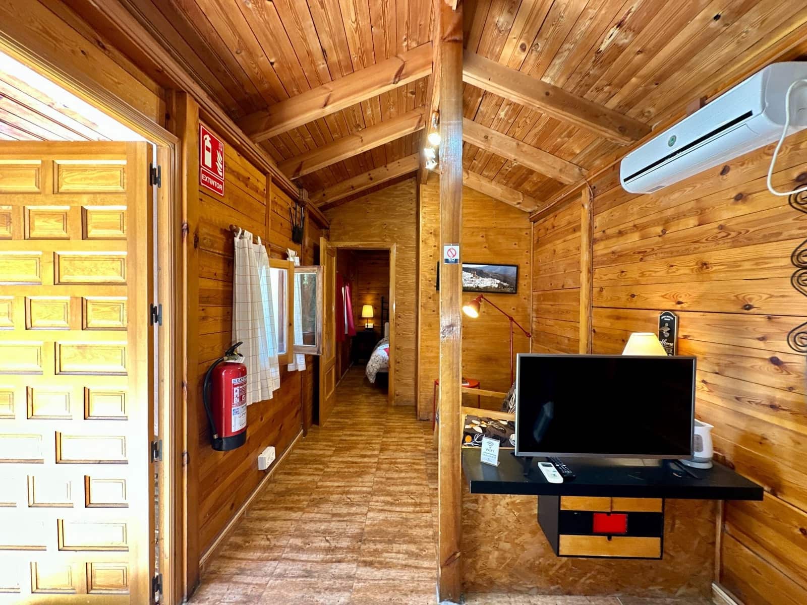 Local Comercial de 5 habitaciones en Granada ciudad en venta con piscina garaje - 514.970 € (Ref: 9603150)