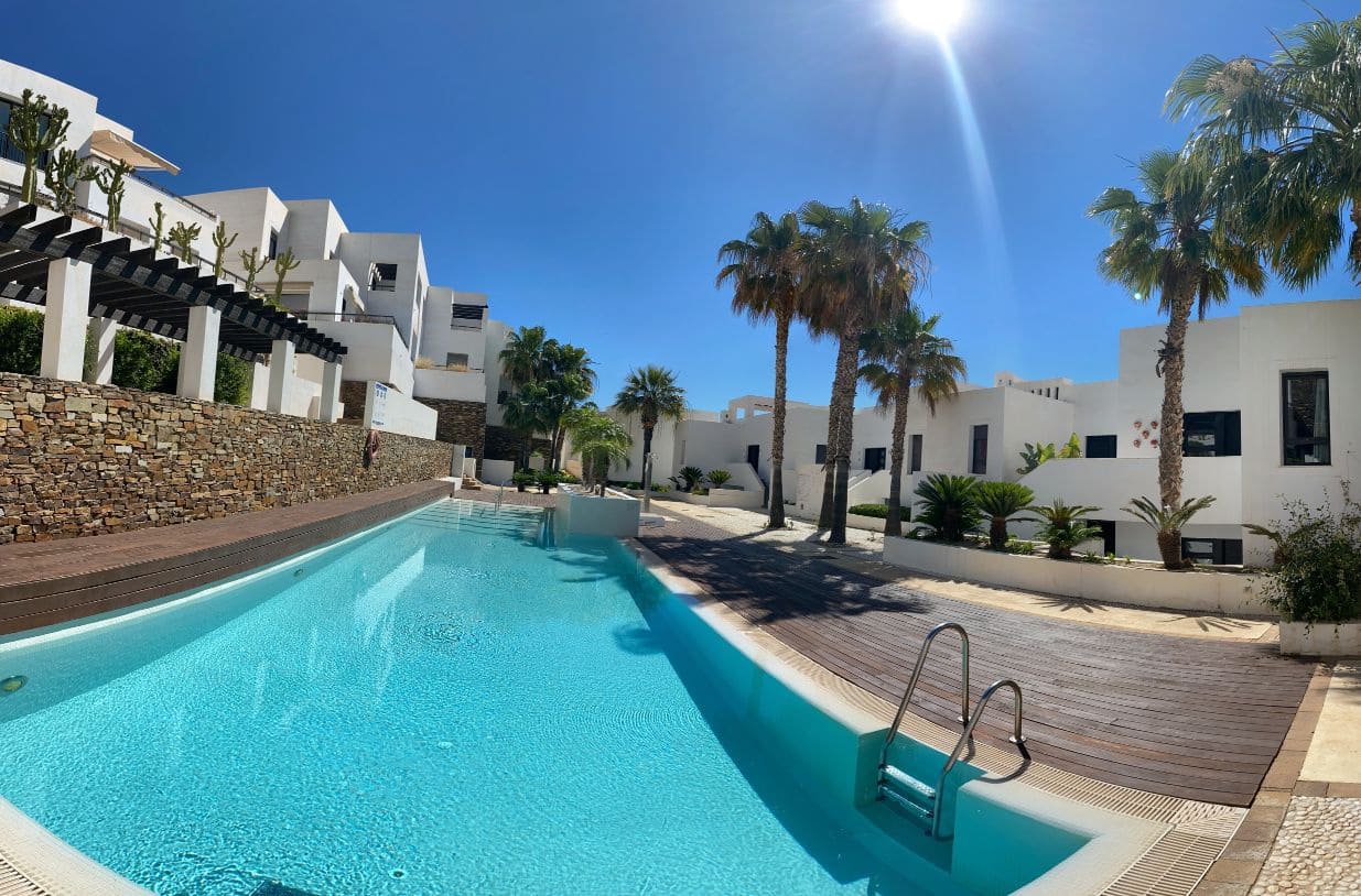 3 bedroom Apartment for rent in Mojacar with pool garage - € 1,795 (Ref: 9603155)