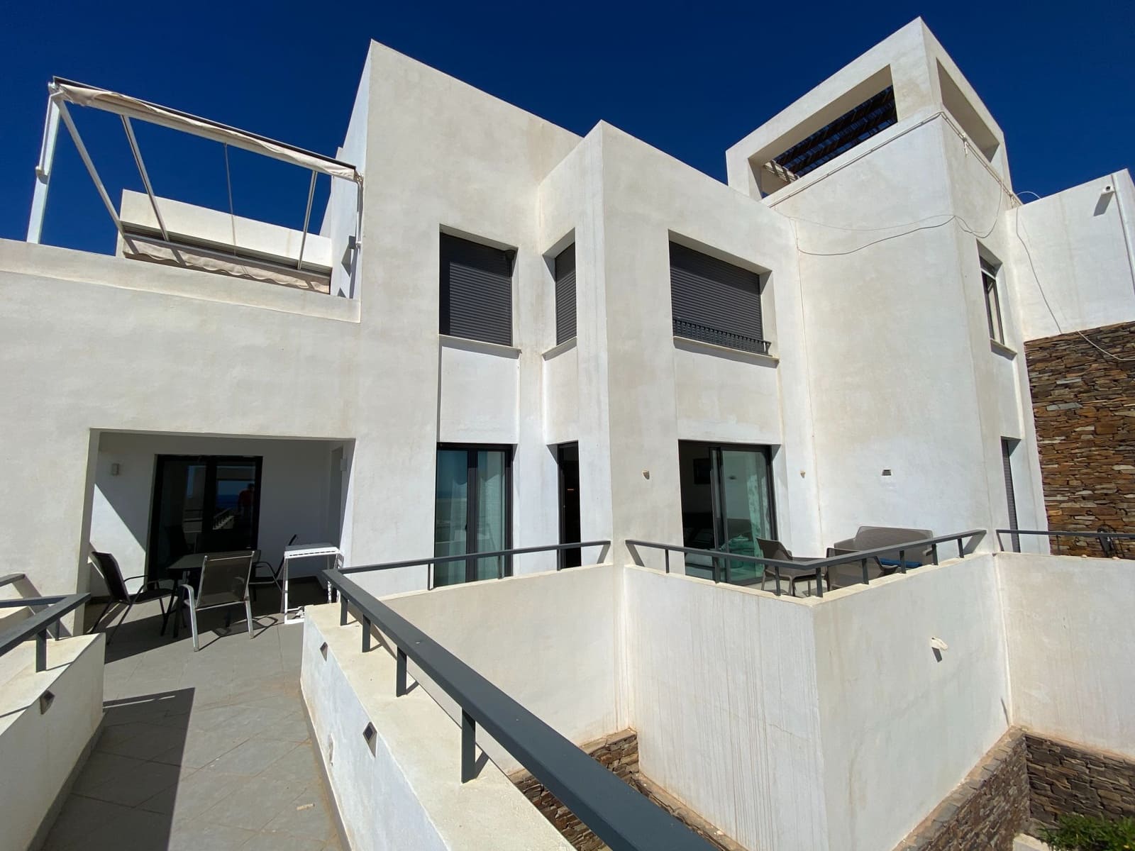 3 bedroom Apartment for rent in Mojacar with pool garage - € 1,795 (Ref: 9603155)