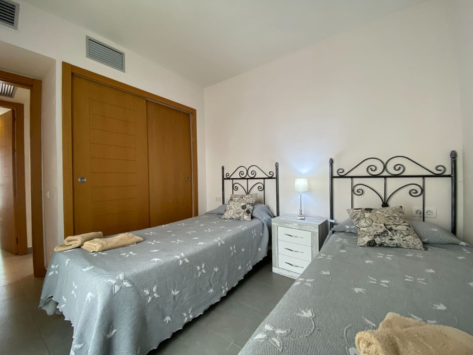 3 bedroom Apartment for rent in Mojacar with pool garage - € 1,795 (Ref: 9603155)