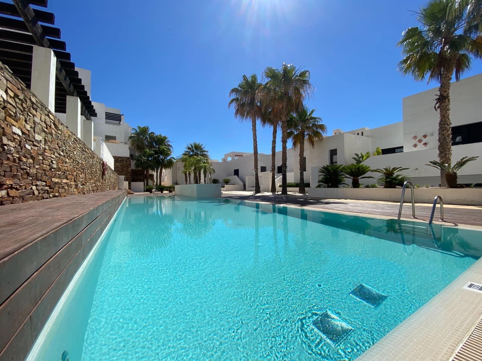 3 bedroom Apartment for rent in Mojacar with pool garage - € 1,795 (Ref: 9603155)