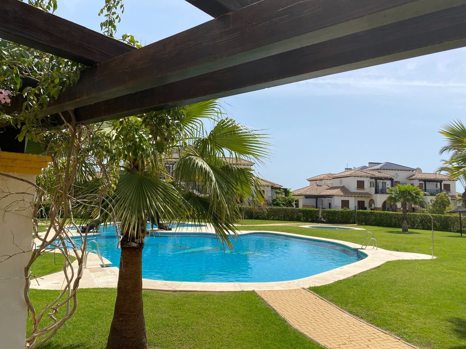 2 makuuhuone Huoneisto vuokrattavana paikassa Vera mukana uima-altaan 
autotalli - 995 € (Ref: 9603156)