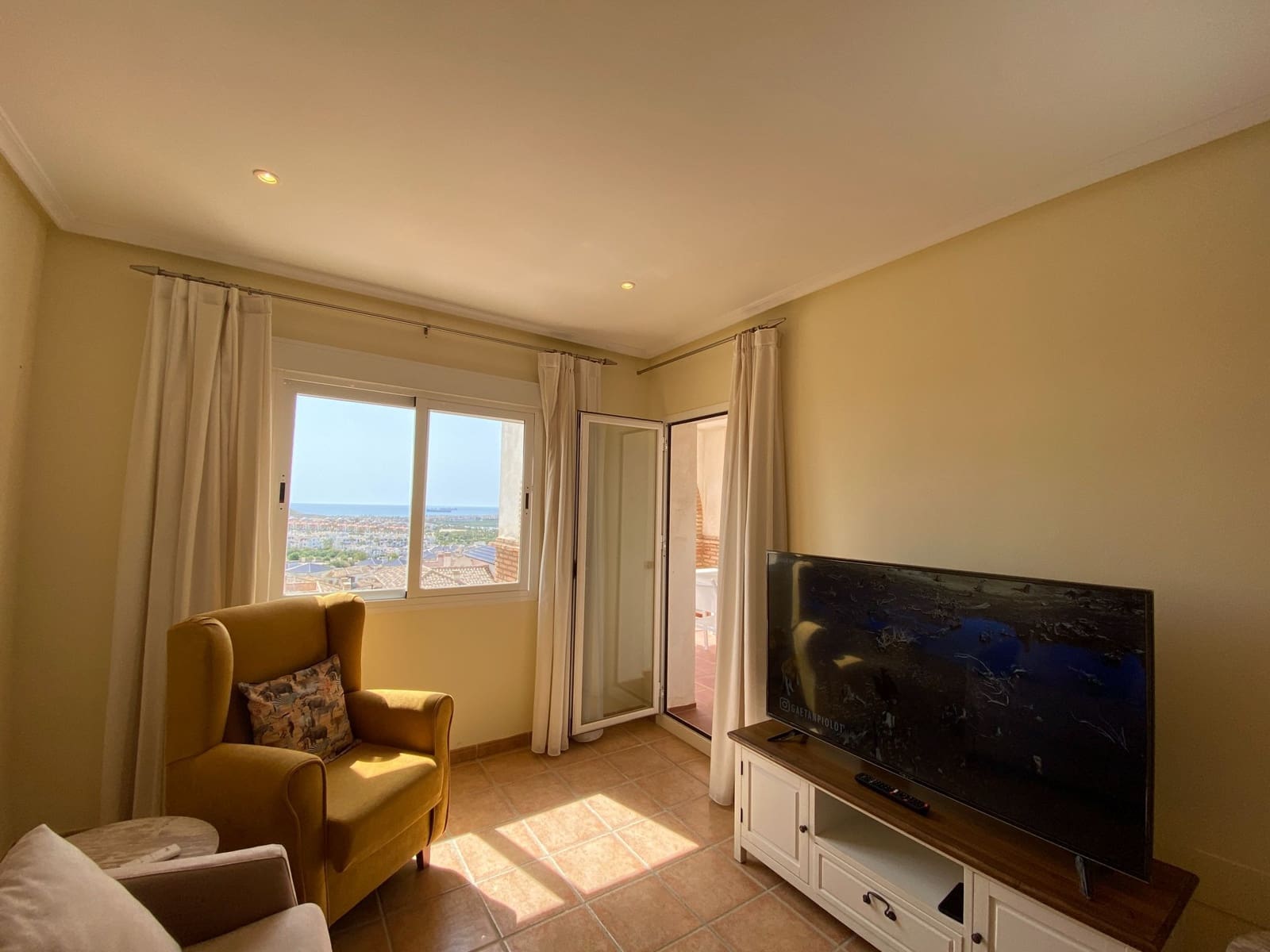 2 Zimmer Apartment zu vermieten in Vera mit Pool Garage - 995 € (Ref: 9603156)