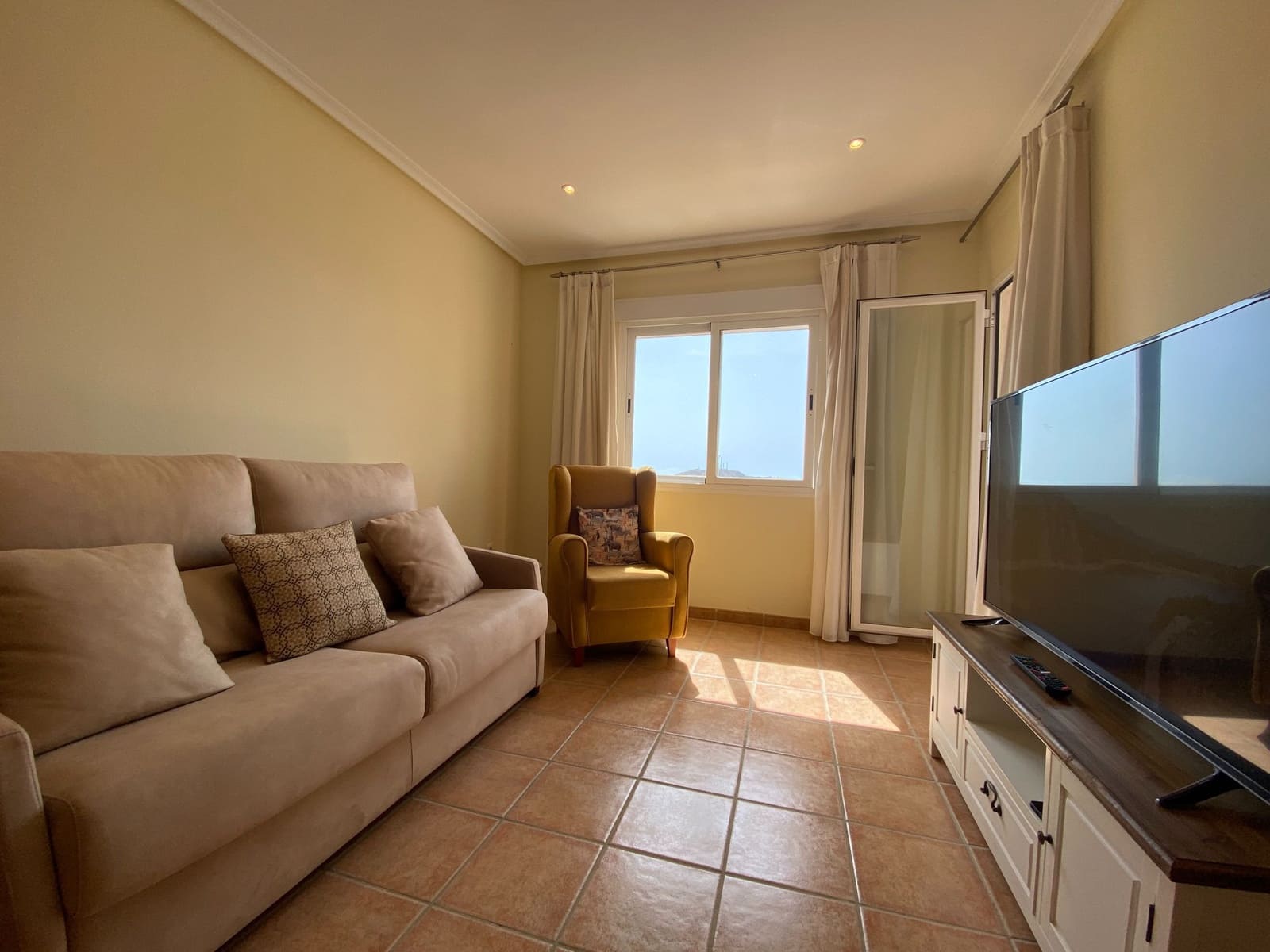 2 Zimmer Apartment zu vermieten in Vera mit Pool Garage - 995 € (Ref: 9603156)