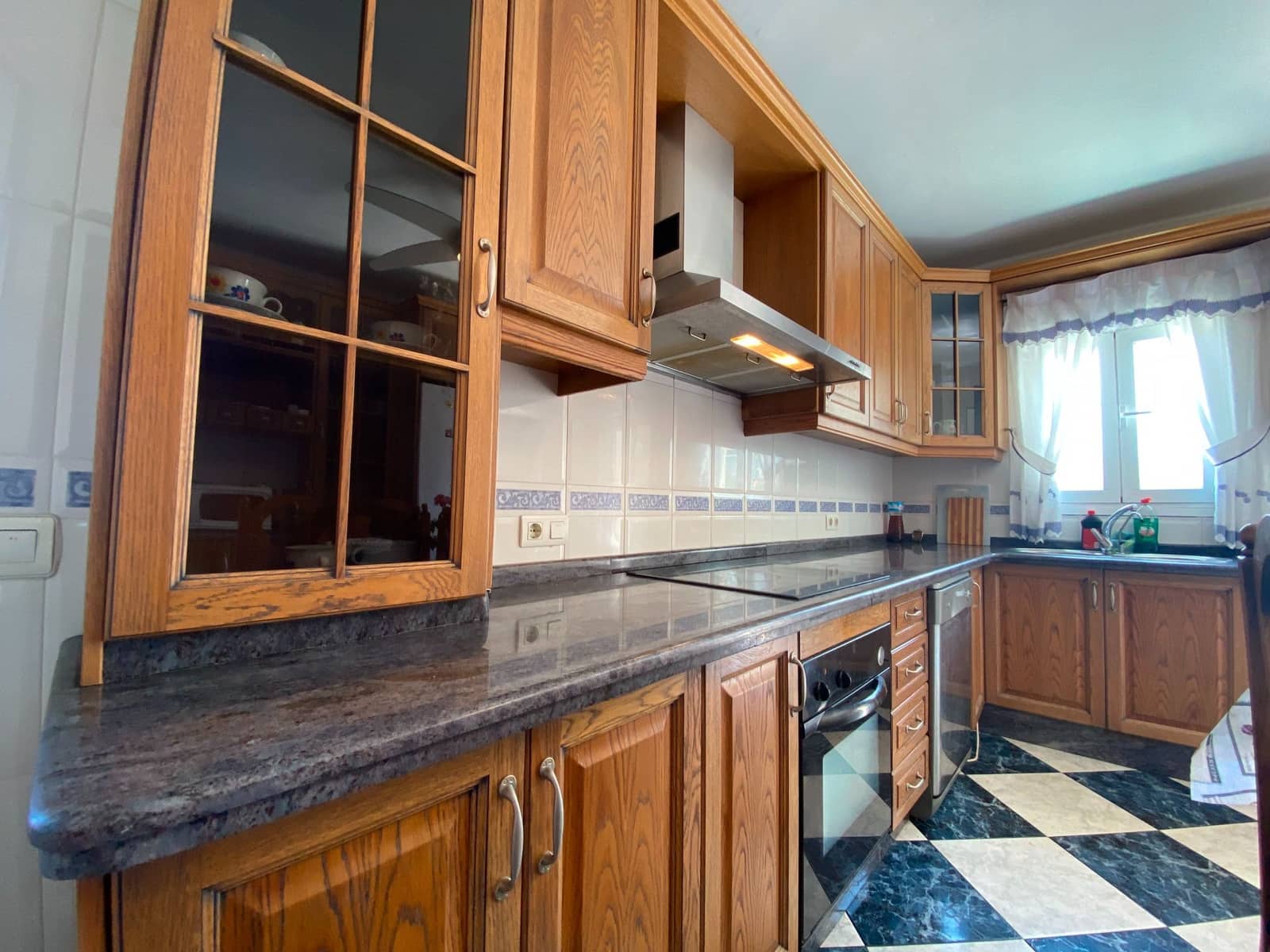 4 slaapkamer Villa te koop in Garrucha met garage - € 468.800 (Ref: 9603159)