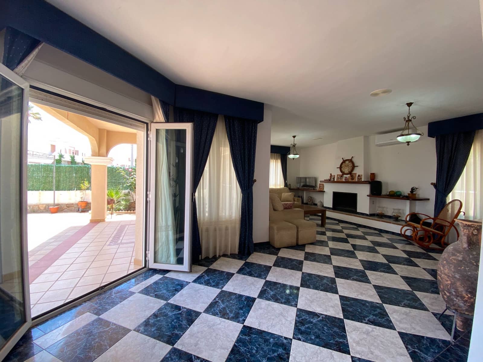 4 slaapkamer Villa te koop in Garrucha met garage - € 468.800 (Ref: 9603159)