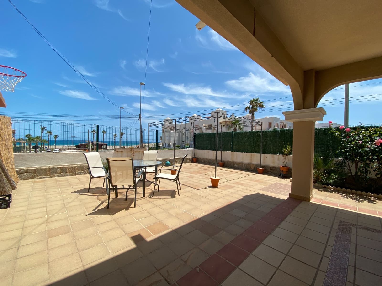 4 slaapkamer Villa te koop in Garrucha met garage - € 468.800 (Ref: 9603159)