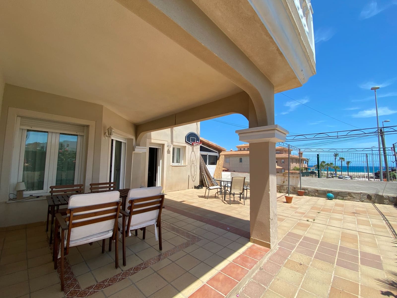 4 slaapkamer Villa te koop in Garrucha met garage - € 468.800 (Ref: 9603159)