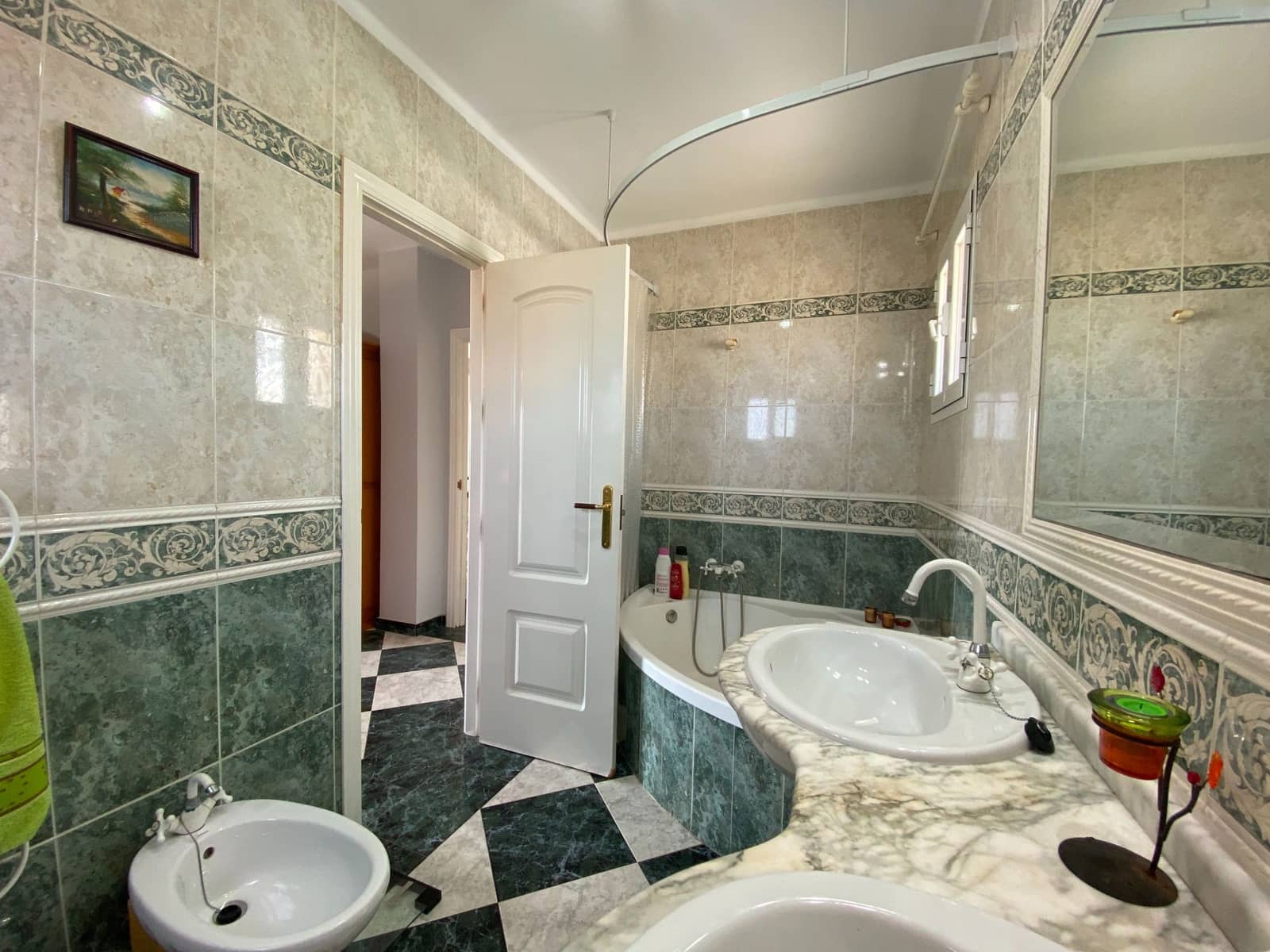 4 slaapkamer Villa te koop in Garrucha met garage - € 468.800 (Ref: 9603159)