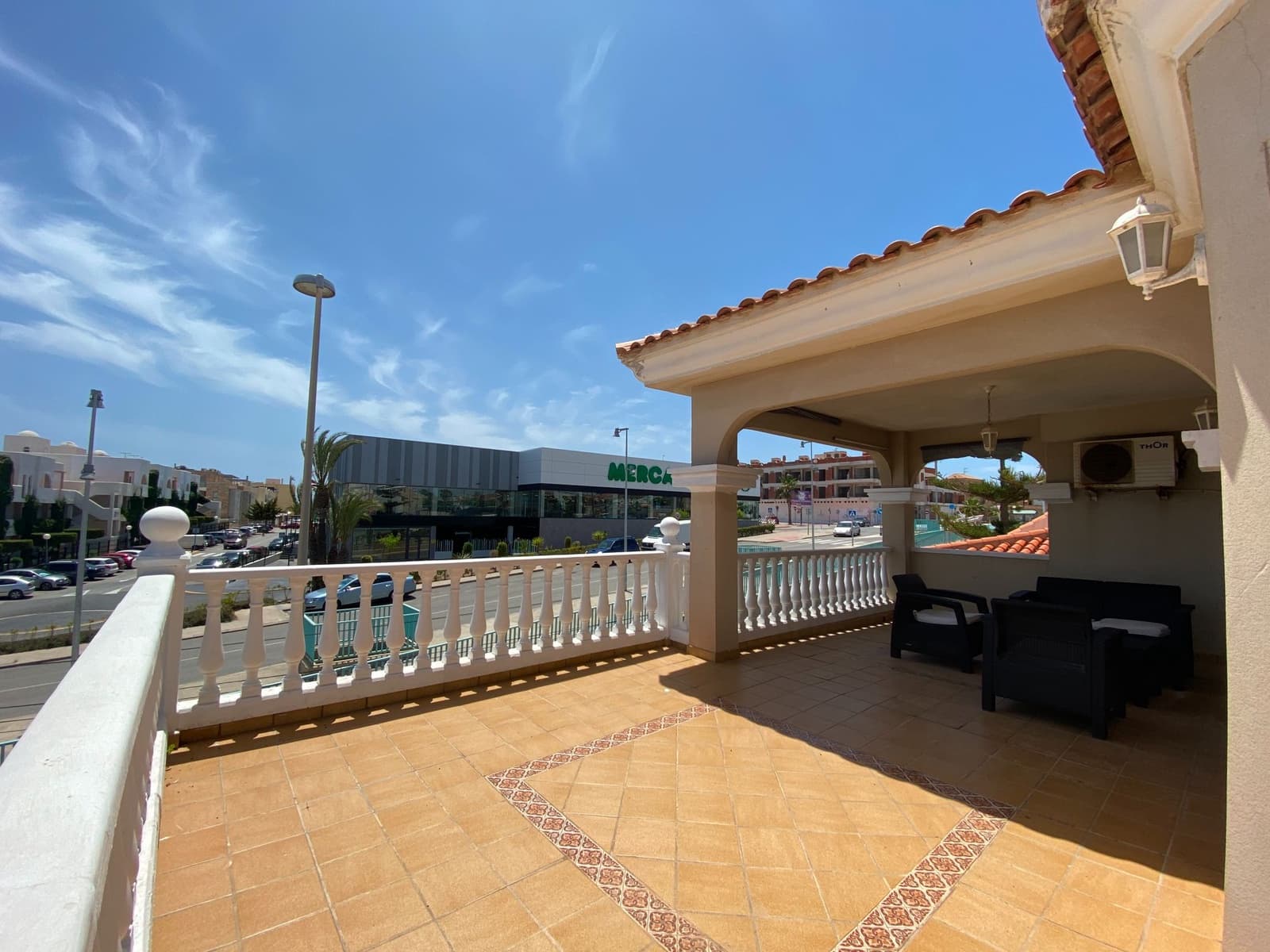 4 slaapkamer Villa te koop in Garrucha met garage - € 468.800 (Ref: 9603159)