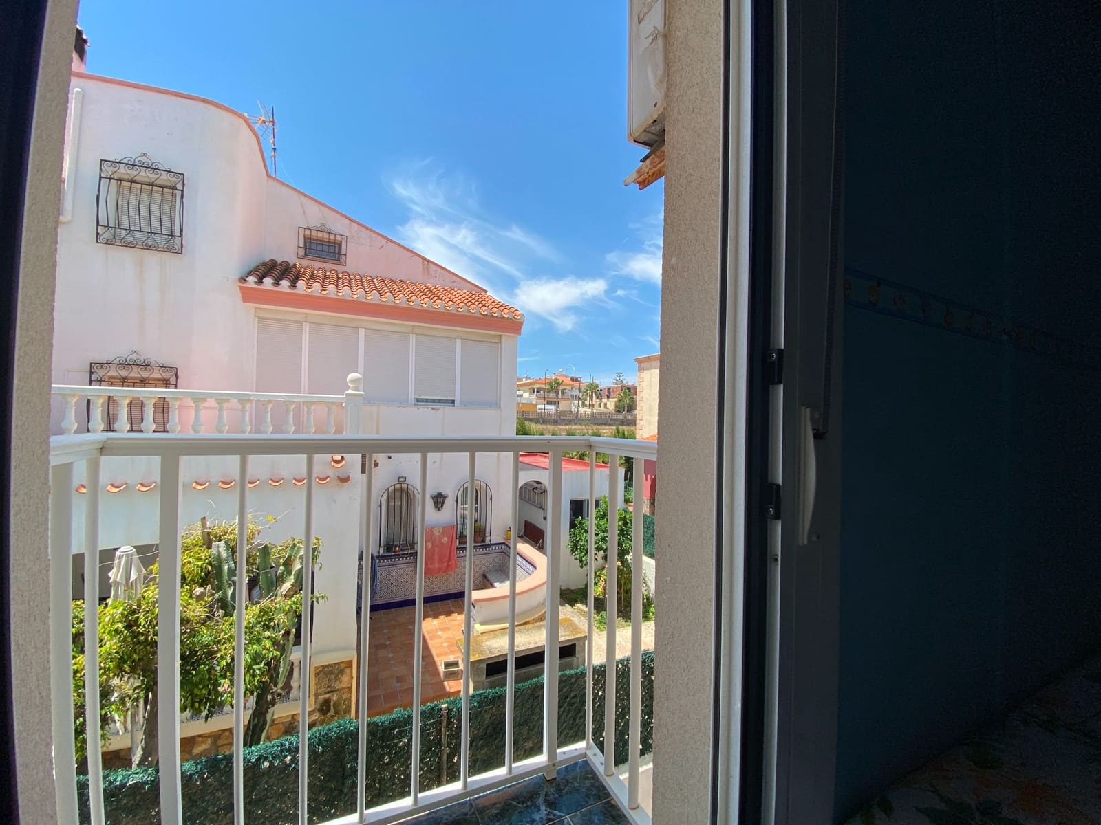 4 slaapkamer Villa te koop in Garrucha met garage - € 468.800 (Ref: 9603159)