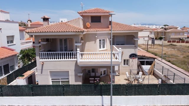 4 camera da letto Villa in vendita in Garrucha con garage - 499.950 € (Rif: 9603159)