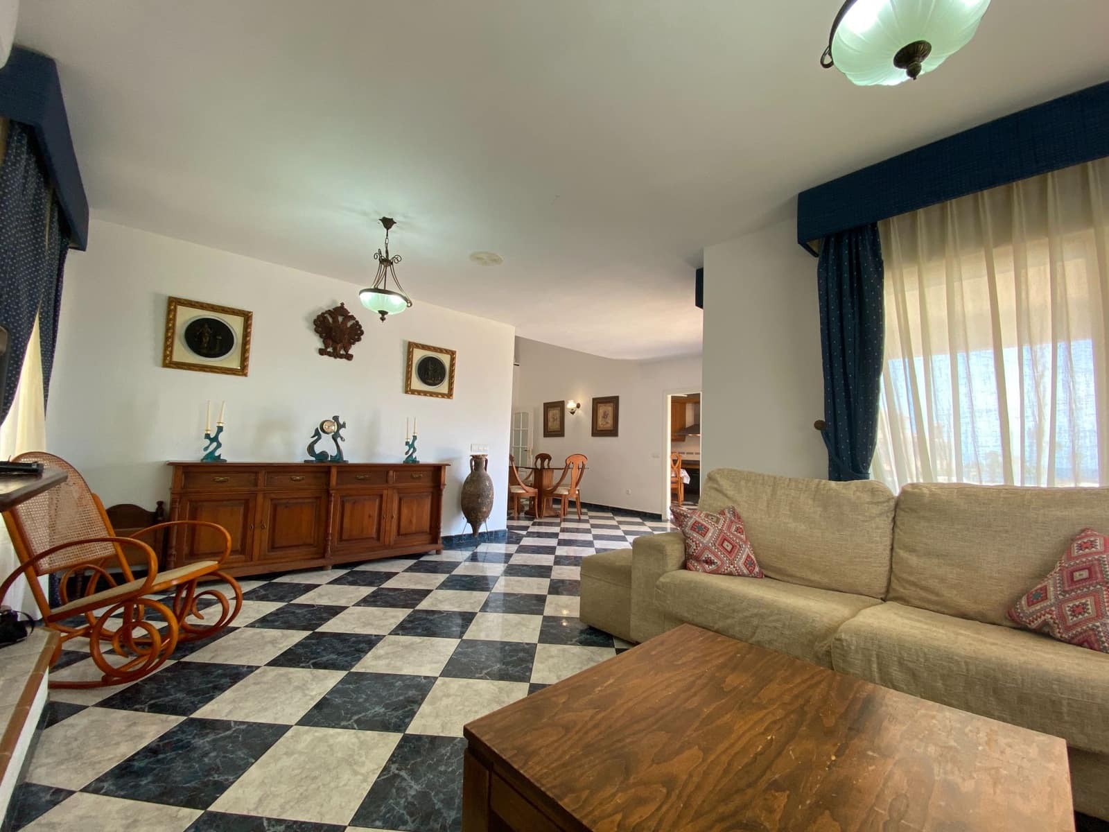 4 bedroom Villa for sale in Garrucha with garage - € 499,950 (Ref: 9603159)