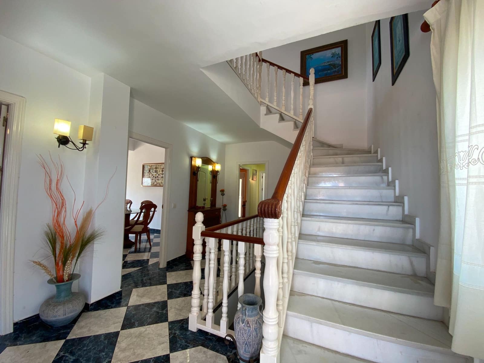 4 bedroom Villa for sale in Garrucha with garage - € 499,950 (Ref: 9603159)